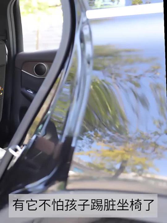 Review Pelindung Tempat Duduk Kereta dengan Bahan Anti Air: Nilai, Kualiti, dan Harga