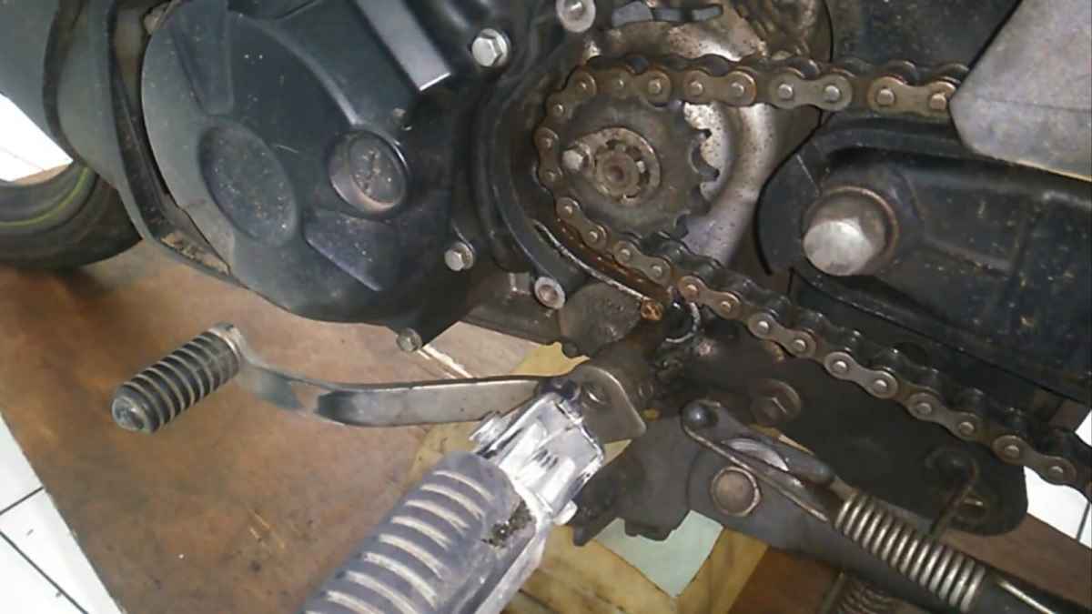 Cara Servis dan Ganti Minyak Gear Motor dengan Cepat dan Mudah